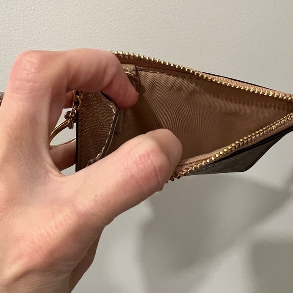 Coach mini skinny ID pouch - Picture 4 of 4